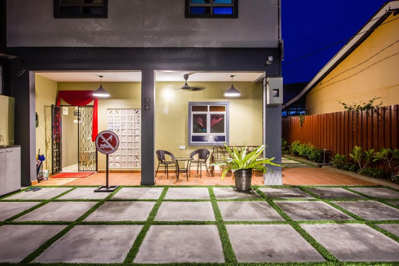 Explore 5Br Gardenhouse Retreats Баттерворт Экстерьер фото