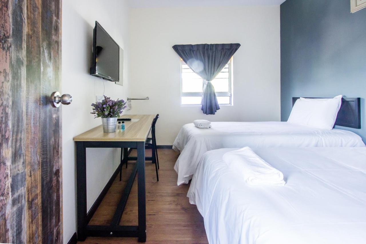 Explore 5Br Gardenhouse Retreats Баттерворт Экстерьер фото