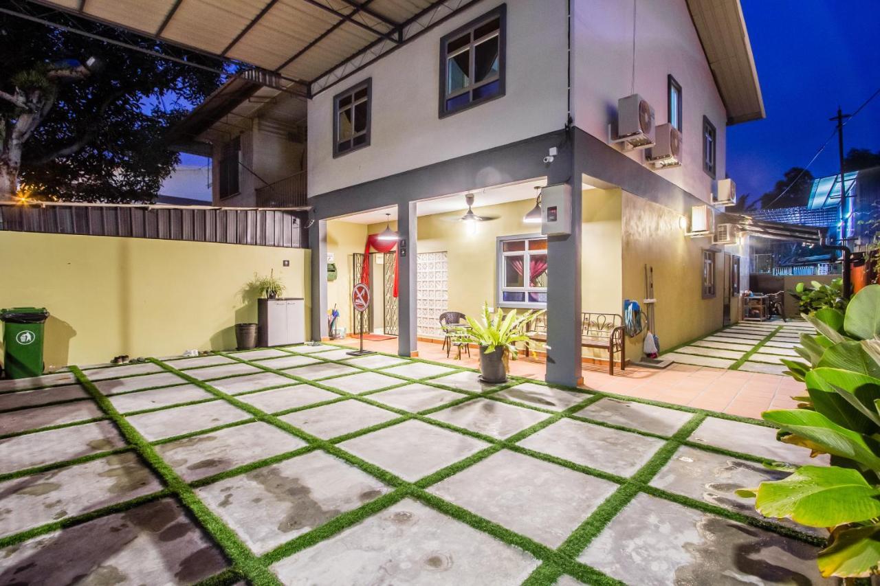 Explore 5Br Gardenhouse Retreats Баттерворт Экстерьер фото